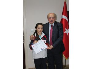 Türkiye Şampiyonları Yurtman’ı Ziyaret Etti