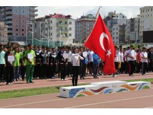Türkiye Okullararası Atletizm Şampiyonası Trabzon’da Başladı