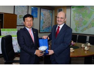 Çevre Ve Şehircilik Bakanı Bayraktar Güney Korede