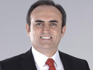 Ünal, Yeni Anayasa Komisyonunda