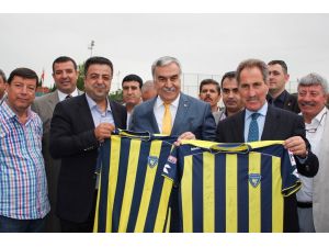 Ertuğrul Günay’dan Bucaspor’a Ziyaret