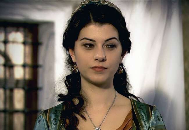 Muhteşem Yüzyıl’da sürpriz ayrılık