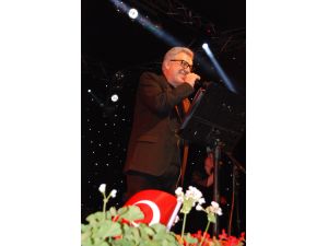 Livaneli Reyhanlı Şehitleri İçin Söyledi