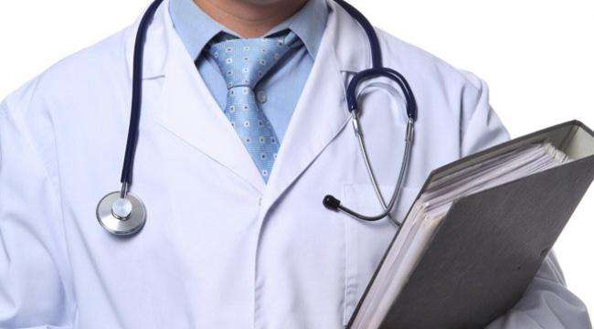 Sağlık çalışanları iş bıraktı