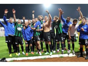 Akhisar Belediyespor Kadroyu Korumak İstiyor