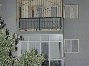 Kazayla Eşini Öldürdü