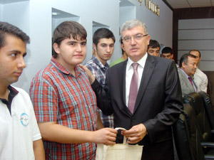 LYSde Başarı Gösteren Öğrenciler Ödüllendirildi