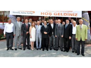 Efsanelere Saygı Etkinliği