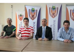İnegöl Belediyesporda İç Transferde Çifte İmza