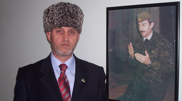 Çeçen Diplomat’a Suikast