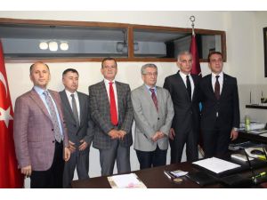 Trabzonspor Başkan Adaylarının Oy Pusula Renkleri Belli Oldu