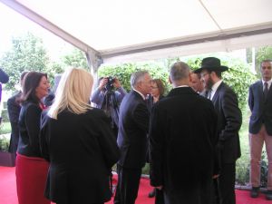 Kosova’da Holokost Anıt Taşı Dikildi