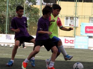 U20 Dünya Kupası Öncesindeki Grassroots Şenliklerinde Final Heyecanı