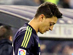 Mesut Özil’den Memleketine Anlamlı Bağış