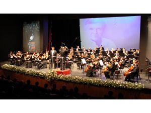 Festival “thomas Hampston” Konseriyle Başladı