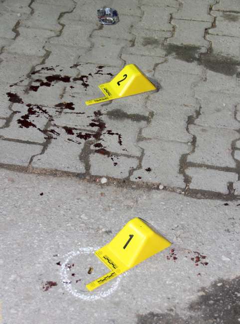 Parti konvoyuna saldırı: 23 ölü