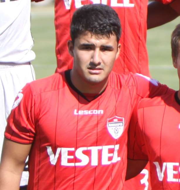 Genç futbolcu hayatını kaybetti