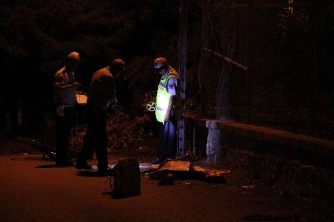 Motosikletiyle duvara çarparak hayatını kaybetti