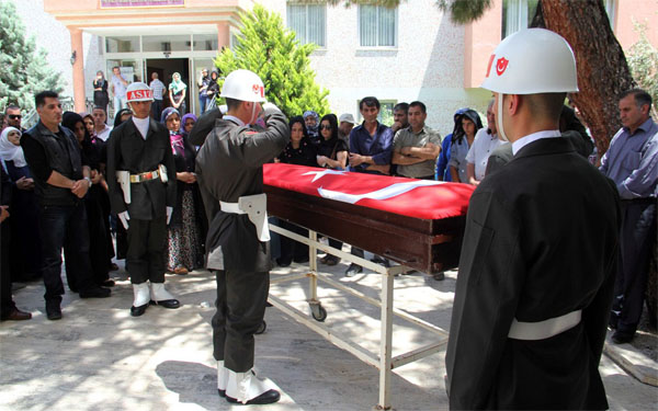 Şehit Uzman Çavuş son yolculuğuna uğurlandı