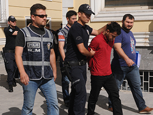 8 Torbacı Gözaltında