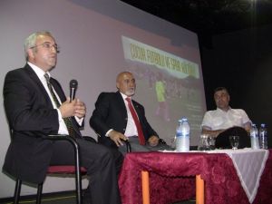 Artvin’de Türk Futbolu Ve Türkiye’de Çocuk Futbolu Konuşuldu