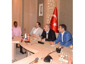 Baykal, “türkiye Tehlikeli Bir Ortama Doğru Sürükleniyor”