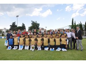 Hacıosmanoğlu, Yine Fenerbahçeyi Hedef Aldı