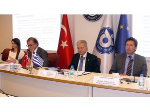 Kounalakis: Yunan Ekonomisi İyileşiyor