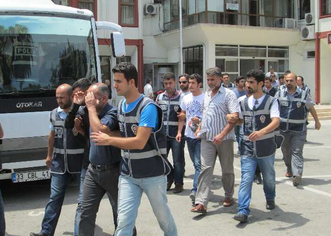 8 Ayrı Operasyonda, 1 Ton Eroin Ele Geçirildi