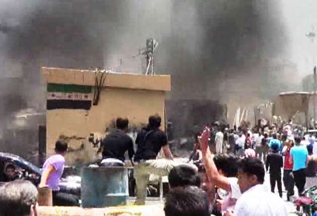 Rakka’ya varil bombası atıldı