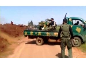 Suriyeli Muhalif Askerin Ölüm Anı Görüntülendi