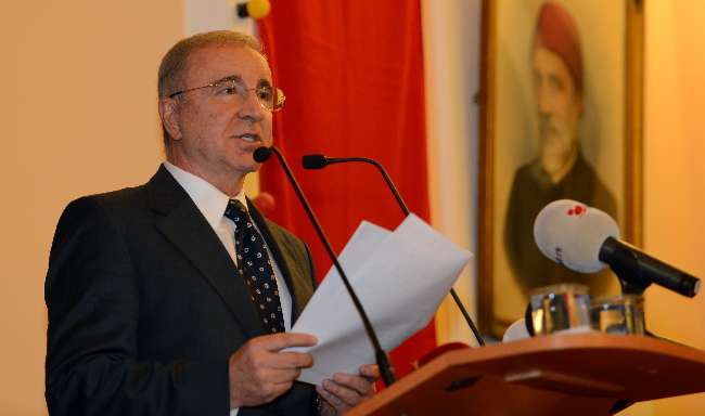 Ünal Aysal’ı mutsuz eden durum