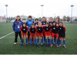 Yalova’nın Dişi Messi’leri Zorlu Gruba Düştü