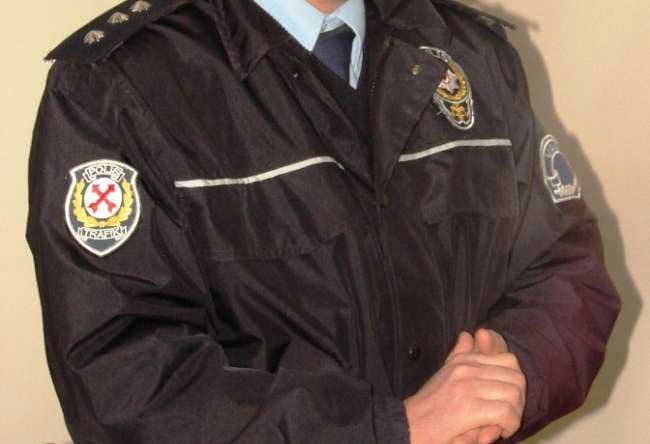 Başkomiserim dedi, 47 bin lira dolandırdı