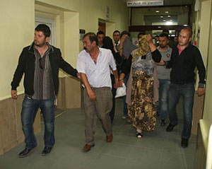 Hırsızlık Yapan Kadın Çaldığı Altınlarla Yakalanınca...