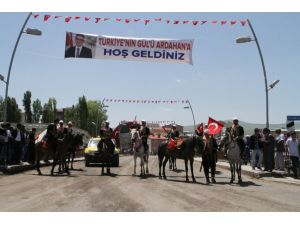 Cumhurbaşkanı Gül: Halka Hizmet İbadettir
