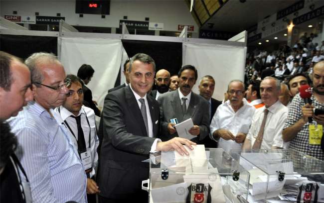 Fikret Orman Yeniden Başkan