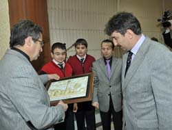 Özel Beyza’dan Başkan Poyraz’a Ziyaret