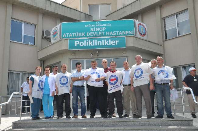 Doktora Şiddet Kınandı