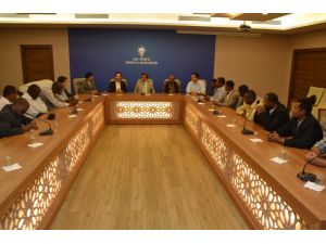 Kuzey Sudan Milli Kongre Partisi Gençlik Kolları Ak Parti Bursa İl Başkanlığı’nı Ziyaret Etti