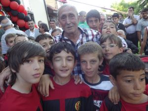 Eskişehirsporun Efsane Amigosu Amigo Orhanı Duygulandıran Tablo