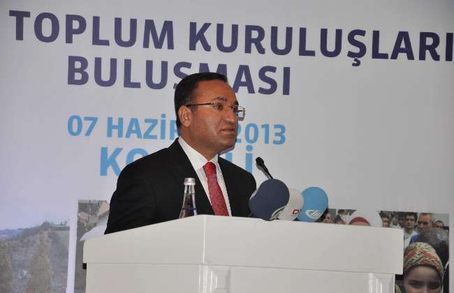 Bozdağ’dan Sosyal Medya Açıklaması