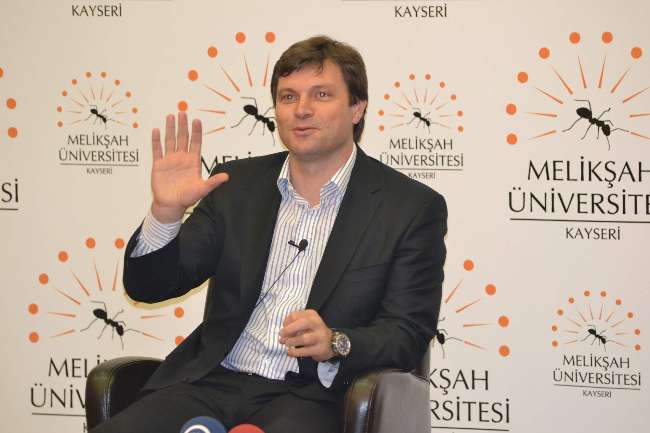 Ertuğrul Sağlam Akdeniz Ekibine Doğru