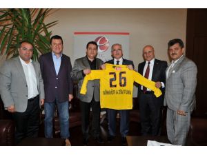 Eskişehirspor’dan Vali Tuna’ya Hayırlı Olsun Ziyareti