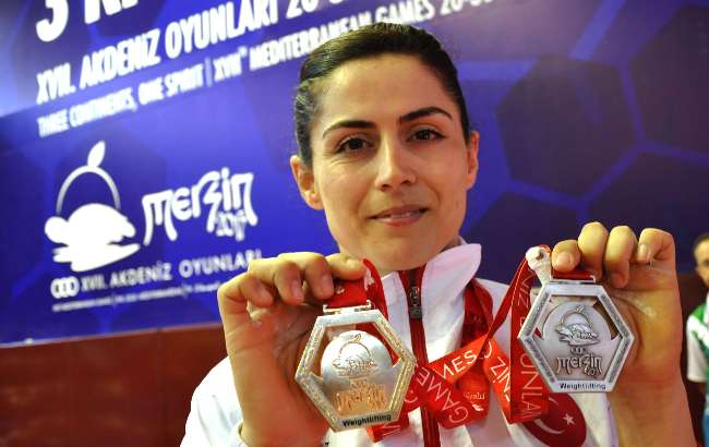 Altın Madalya Kazanmaya Devam Ediyoruz