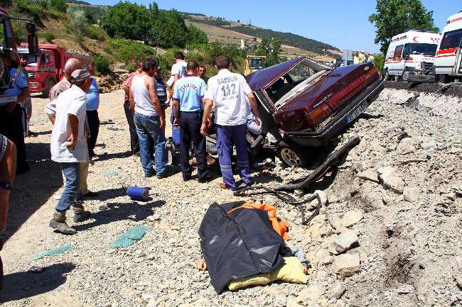 Bu Kazanın Bilançosu 2 Ölü, 1 Yaralı