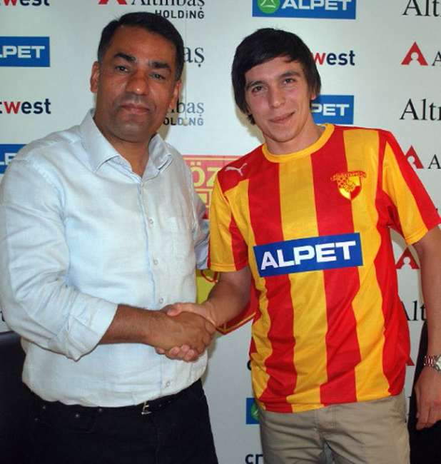 Göztepe, Gurbetçi Genci Renklerine Bağladı