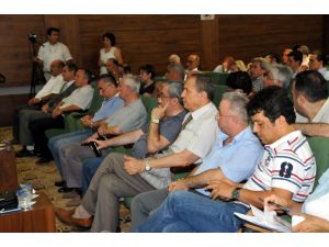 Muhasebeciler Yeni Gelir Vergisi Kanununu Tartıştı