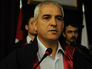 Tıp Öğrencilerinde Mezuniyet Sevinci 