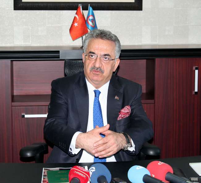 ’Gümrüklere Tel Örgü’ İddiasına Cevap